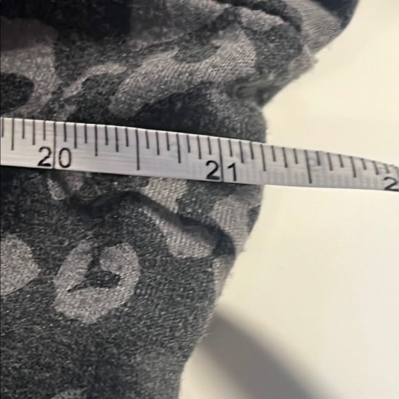 Wild Fable Leopard Print Long Sleeve Sweater - S. XL - Picture 8 of 9